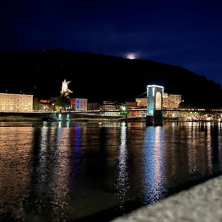 Le Studio Theolier Downtown - Close To Pedestrian Street ตูร์นง-โซร์-โฮน ภายนอก รูปภาพ